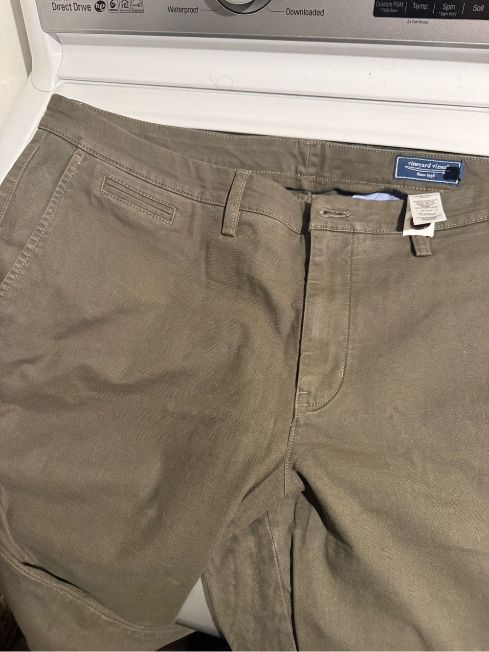 Vineyard Vines Men's Chino Pants - Olive 36x30